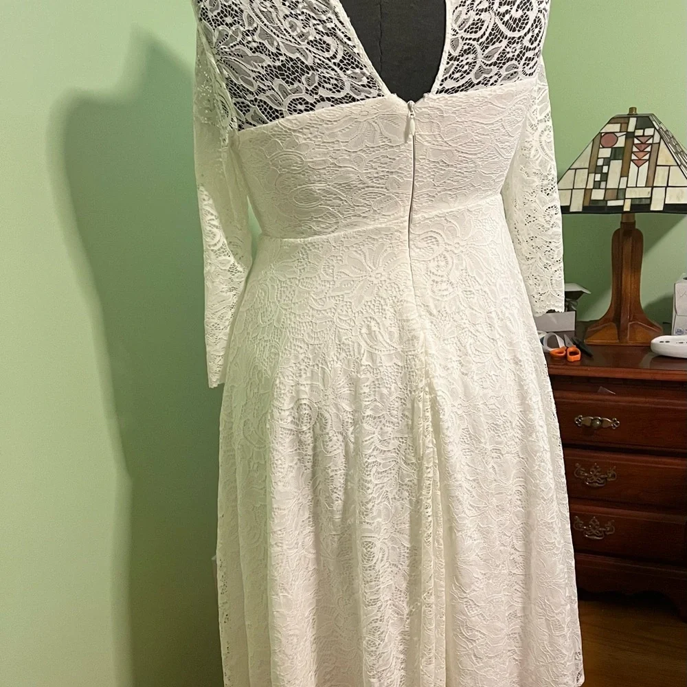 Torrid White Lace Wedding Dress - Picture 2 of 16